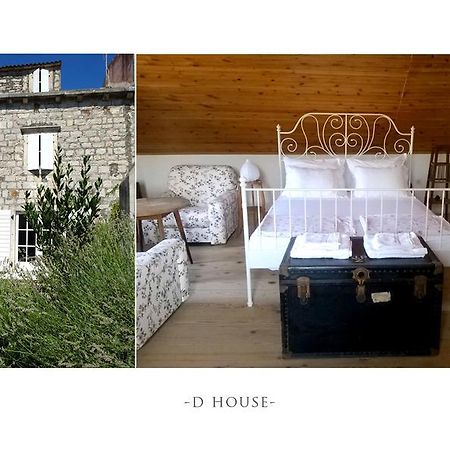 D House Authentic Zlarin House, Relaxing Courtyard And Terrace Exterior foto