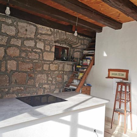 D House Authentic Zlarin House, Relaxing Courtyard And Terrace Exterior foto